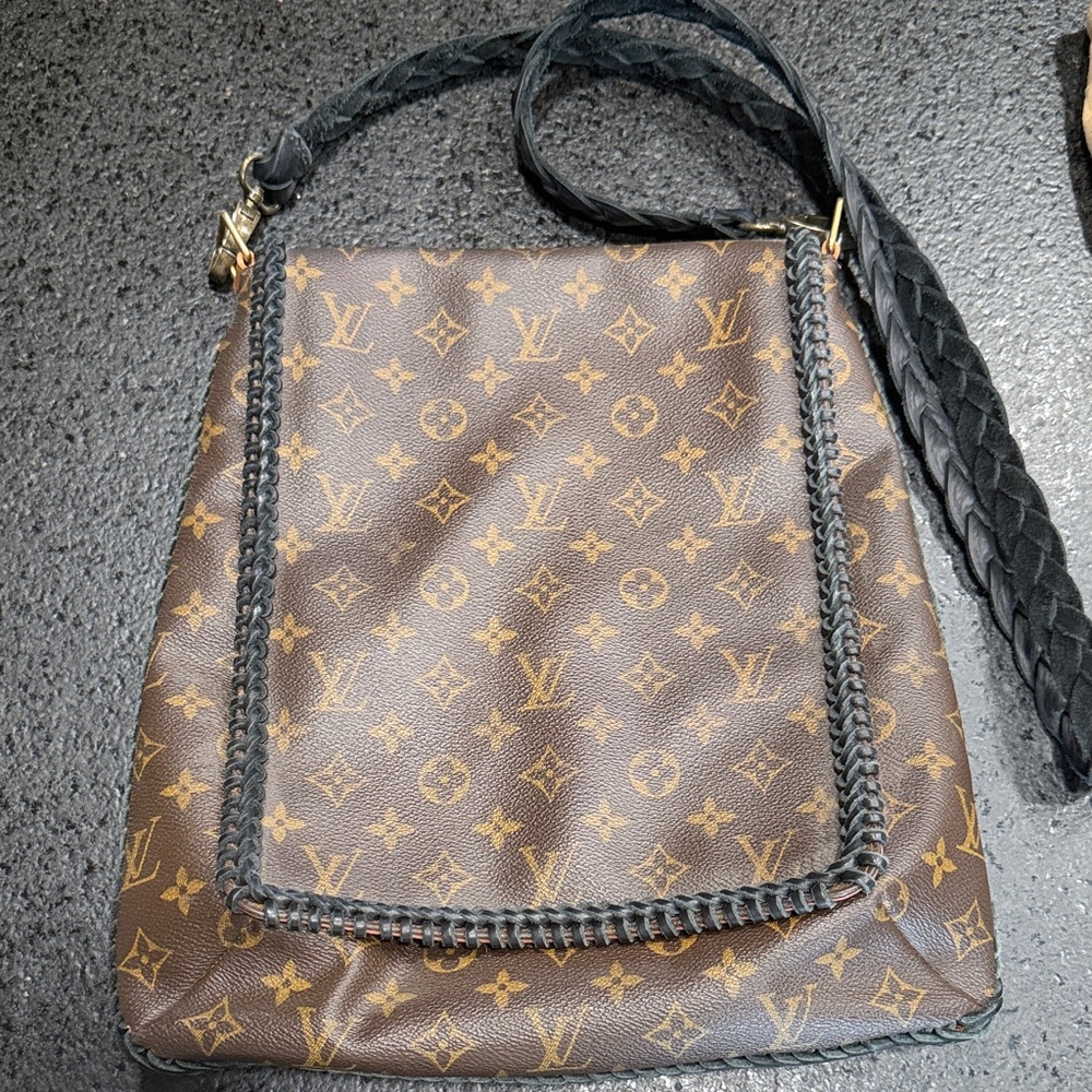 Vintage Boho Louis Vuitton Brown Monogram Braided Shoulder Bag BARCELONA Large